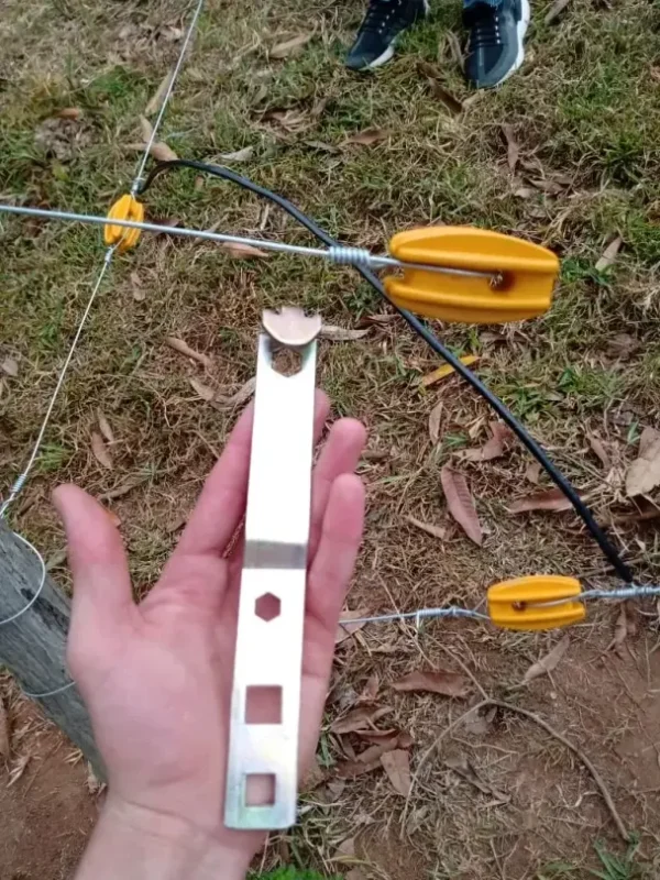 Llave Tensora para Cercas de Alambre - Imagen 2